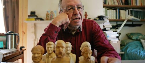 O escritor Olavo de Carvalho faz duras criticas a Ricardo V&eacute;lez que indicou para o minist&eacute;rio. (Arquivo Blasting News)