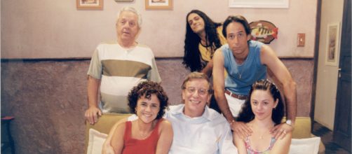 Rede Globo pode ser multada por exibir 'A Grande Fam&iacute;lia' &agrave; tarde (Arquivo Blasting News)