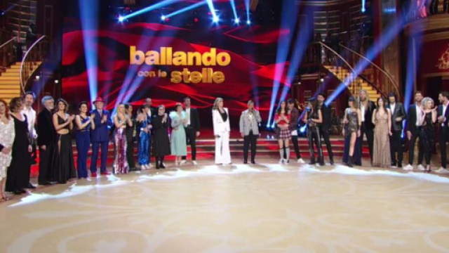 Ballando Con Le Stelle 14, seconda serata: la replica in streaming online RaiPlay e in tv Rai Premium.