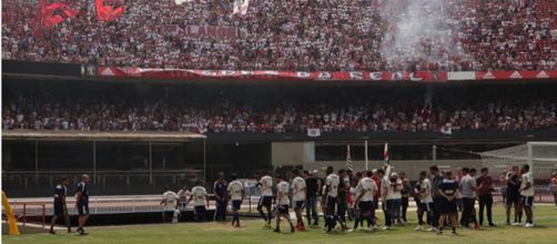 Torcida compareceu em peso ao Morumbi. (Divulga&ccedil;&atilde;o/Rubens Chiri/SPFC)