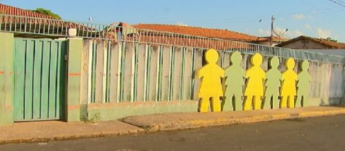 M&atilde;e acusa creche em Cajuru de neglig&ecirc;ncia. (Reprodu&ccedil;&atilde;o/EPTV)