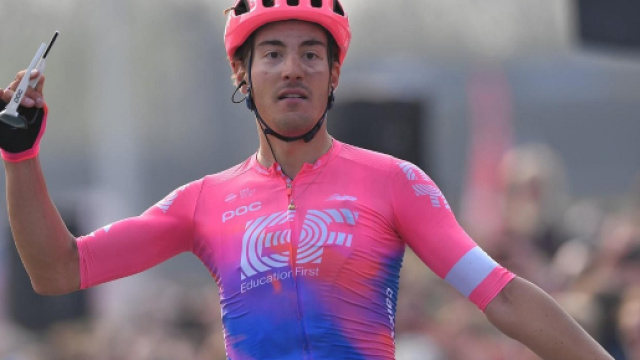 Alberto Bettiol, straordinaria impresa al Giro delle Fiandre