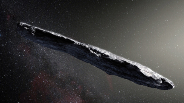 Avi Loeb &egrave; convinto che Oumuamua sia di origine aliena.