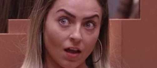 Hariany e Carol afirmam que Paula deveria procurar um psic&oacute;logo. (Arquivo Blasting News)