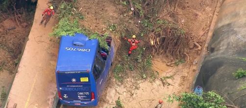 Tempestade mata pessoas no Rio de Janeiro. (Reprodu&ccedil;&atilde;o/TV Globo)