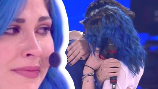 Amici 18, Ludovica perdona Jefeo: 'Ciao amore mio, ti aspetto fuori'.