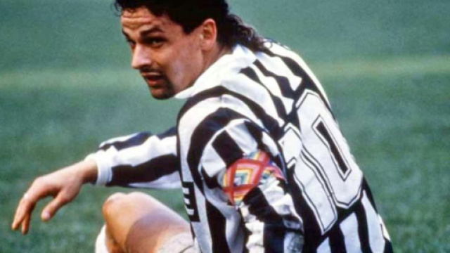 L'ex agente di Roberto Baggio: 'Agnelli lo minacci&ograve;, per questo and&ograve; alla Juventus'