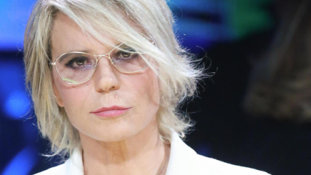 Maria De Filippi difende Uomini e Donne