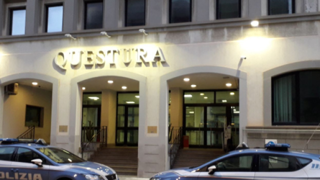 REGGIO CALABRIA, abusi e molestie nei confronti di ragazze minorenni, 6 arresti