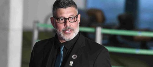 Olavo de Carvalho chama deputado Alexandre Frota de fruta. (Arquivo Blasting News)