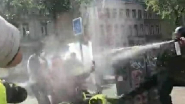 Gilets jaunes : asperg&eacute;s de lacrymo lors de l'acte 26 &agrave; Lille, deux handicap&eacute;s t&eacute;moignent