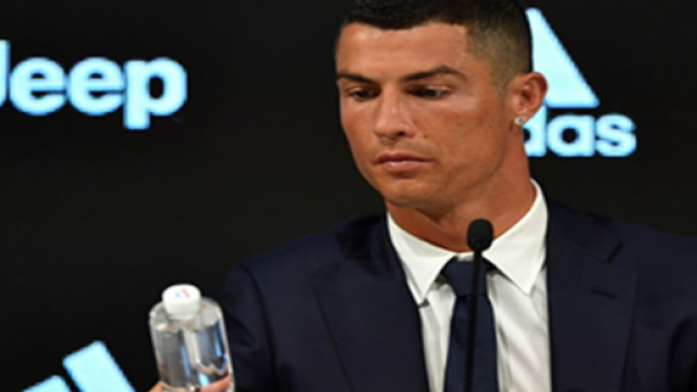 Cristiano Ronaldo ha parlato della pressione eccessiva che spesso gli ruota intorno.