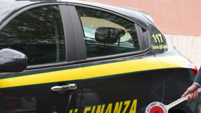 Brindisi, bancarotta fraudolenta e simulazione di reato:arrestati due imprenditori