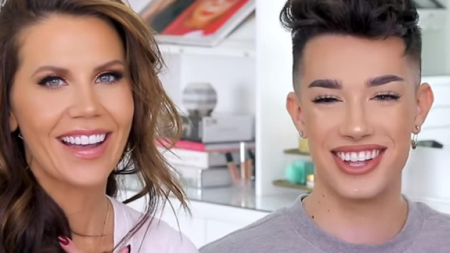 James Charles perde 3 milioni di fan dopo le accuse di Tati: 'Bugiardo e manipolatore'