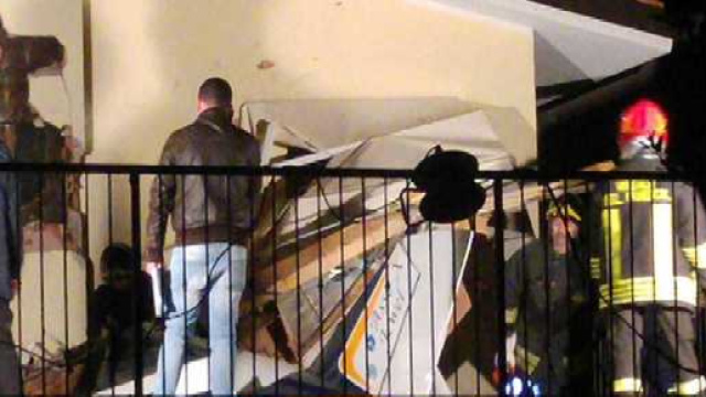 Treviso, aereo ultraleggero precipita su una casa: due morti