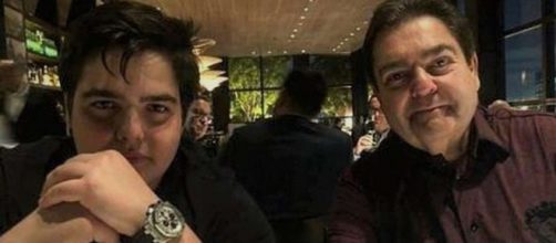 Fausto Silva e seu filho Jo&atilde;o. (Foto/Reprodu&ccedil;&atilde;o/Instagram/@jotagsilva)