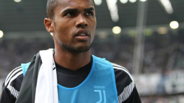 Per Douglas Costa la Juve spera nella Coppa America (RUMORS)