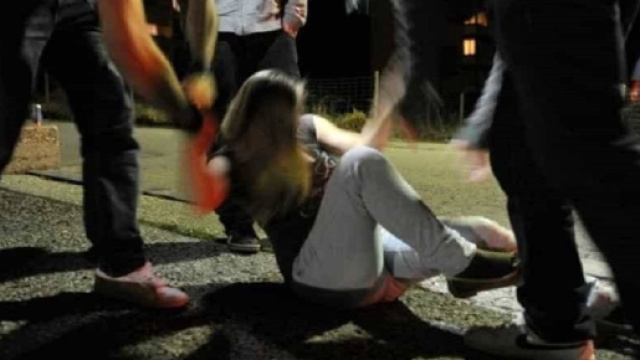 Rione Sanit&agrave;, 14enne accoltellata per aver rifiutato un suo coetaneo - MonzaToday.it