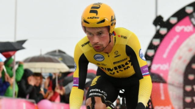 Primoz Roglic nella cronometro di San Marino.