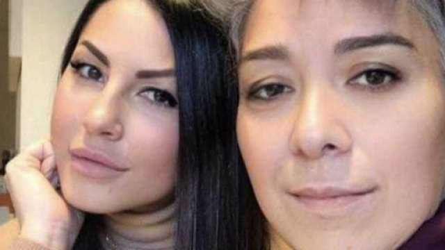 Dagospia: 'Eliana e la Perricciolo stanno insieme, Coppi copertina dell'amore saffico'.