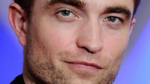 Robert Pattinson incarnera bient&ocirc;t Batman au cin&eacute;ma