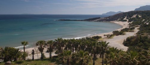 Paradise beach in Kos, Greece [Image Anna & Michal/Flickr]