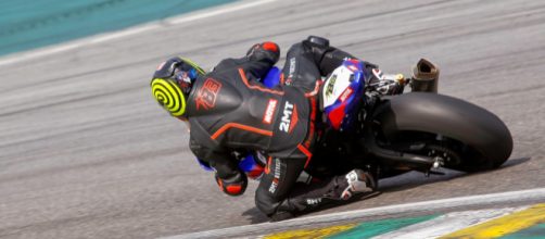 Piloto se acidentou no treino de aquecimento. (Reprodu&ccedil;&atilde;o)