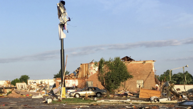 El Reno, Oklahoma tornado: 2 morti e molti feriti - washingtonpost.com