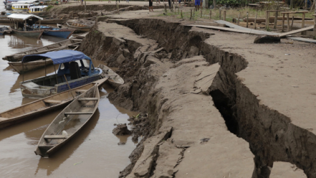 Fenomeno di liquefazione a causa del terremoto di magnitudo 8 del 26 maggio in Per&ugrave;