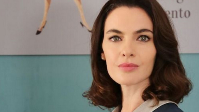 Il Paradiso delle signore: Clelia minacciata da un malvivente