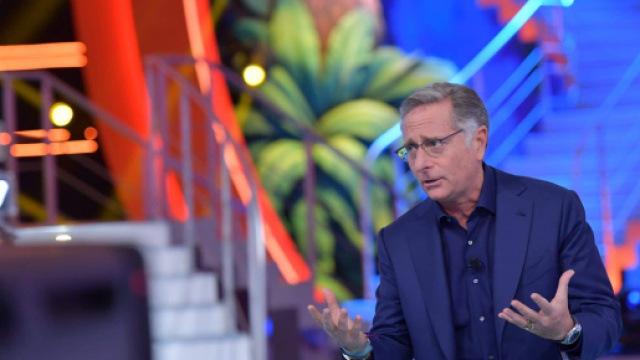 Ciao Darwin: l'intervento di Paolo Bonolis