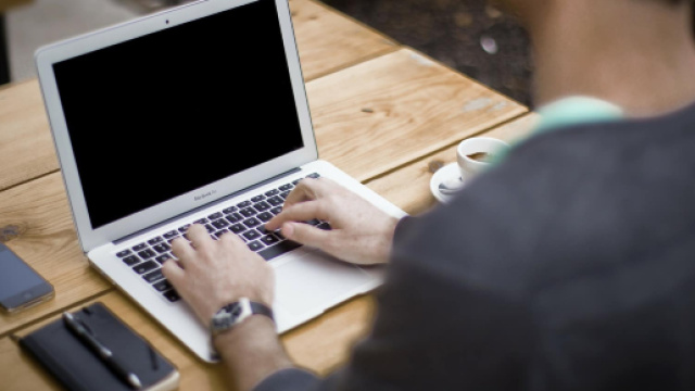 Oroscopo 7 maggio: giornata movimentata per il Toro, soddisfazioni per Vergine