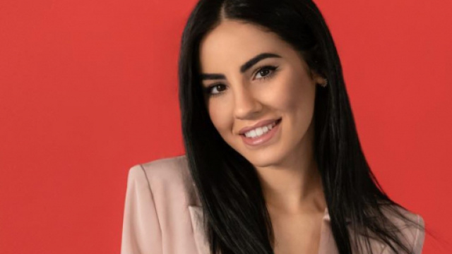 Giulia De Lellis rimanda il suo libro: da rivedere il capitolo su Andrea Damante (RUMORS).