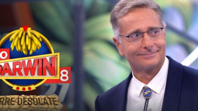 Ciao Darwin 8, Paolo Bonolis sull'incidente ai rulli: 'Rispetto per lui e per la verit&agrave;'.