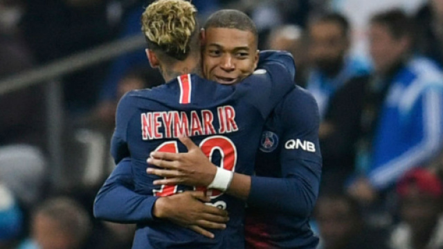 PSG : Trois matchs de suspension pour Mbapp&eacute;, Neymar dans l'attente