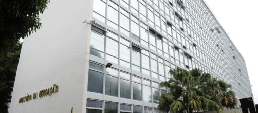 Bloqueio de verba do MEC atinge cursos de p&oacute;s-gradua&ccedil;&atilde;o. (Reprodu&ccedil;&atilde;o/ Wikimedia Commons)