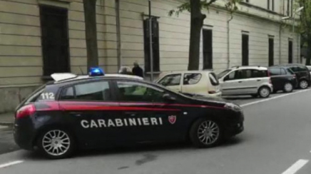 Cave, spara e uccide la moglie durante un litigio: arrestato | repubblica.it