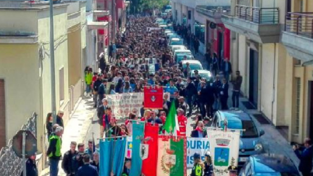 Manduria, tremila persone alla Marcia della Civilt&agrave;. Foto: Gazzetta del Mezzogiorno.