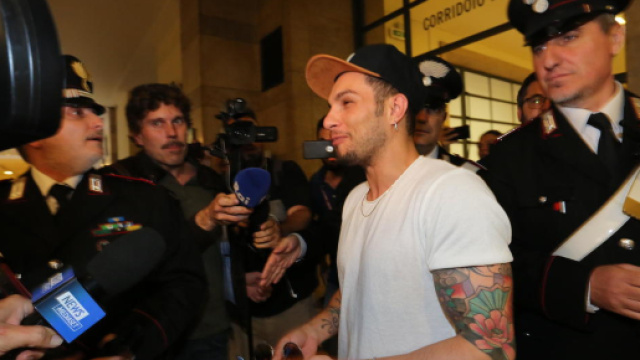 Marco Carta &egrave; stato prosciolto dalle accuse di furto aggravato.