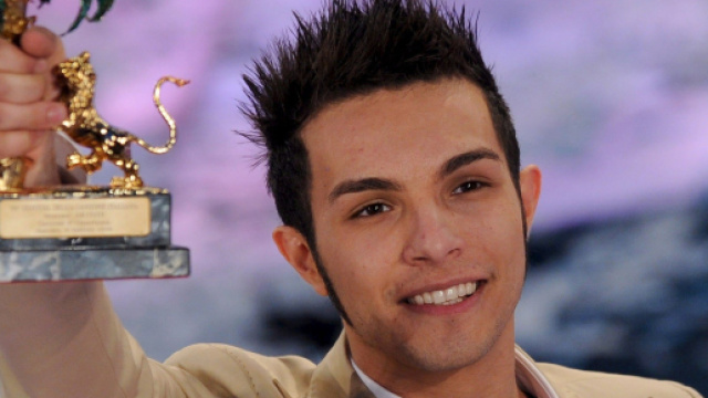 Milano, arrestato per furto aggravato il cantante Marco Carta