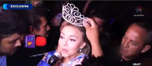 Angelique Boyer em evento nos EUA. (Reprodu&ccedil;&atilde;o/Televisa)