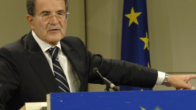 Pensioni, Prodi critica Quota 100: fa spendere sempre di pi&ugrave;