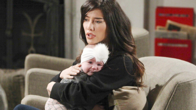 Beautiful: Steffy e Liam molto vicini per la malattia di Kelly