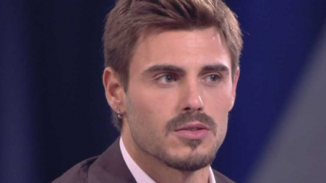 Francesco Monte: serata di passione con la modella Maria Jose in vacanza (RUMORS).
