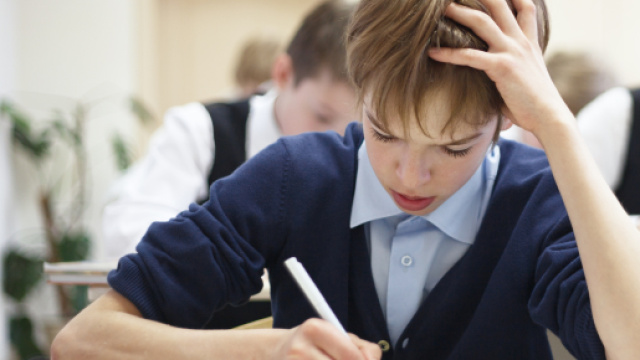 Roma, problemi tecnici a scuola: salta l'esame di 3^ media e arrivano i carabinieri