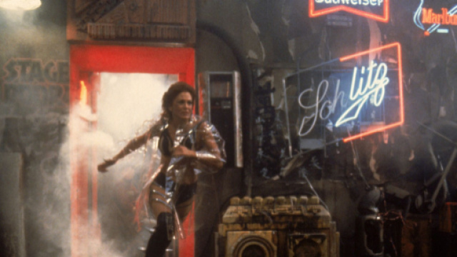Una scena di Blade Runner, di Ridley Scott (1982)