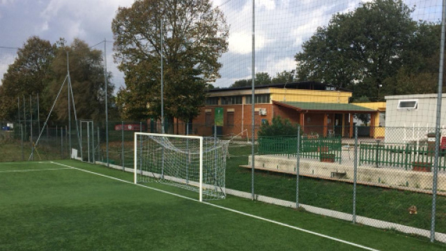 Lecce, si accascia durante una partita di calcetto con gli amici: muore un polziotto