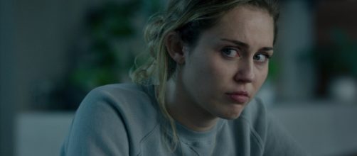 Miley Cirus en su papel de Ashley en la ultima temporada de Black Mirror
