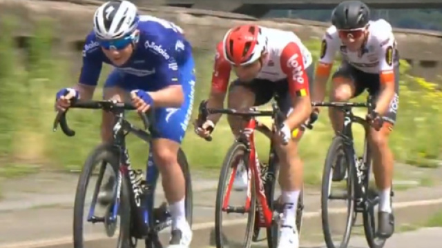 Evenepoel guida il terzetto con Campenaerts e Kron