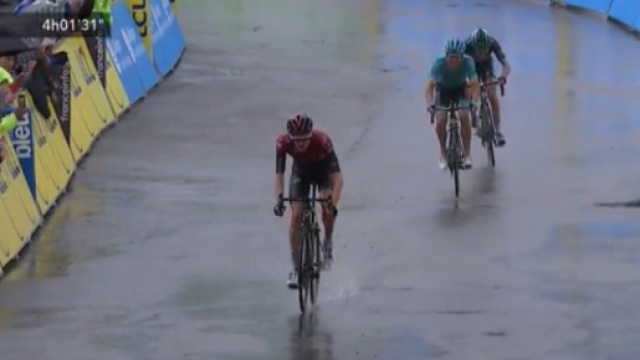 Wout Poels va a vincere a Pipay.